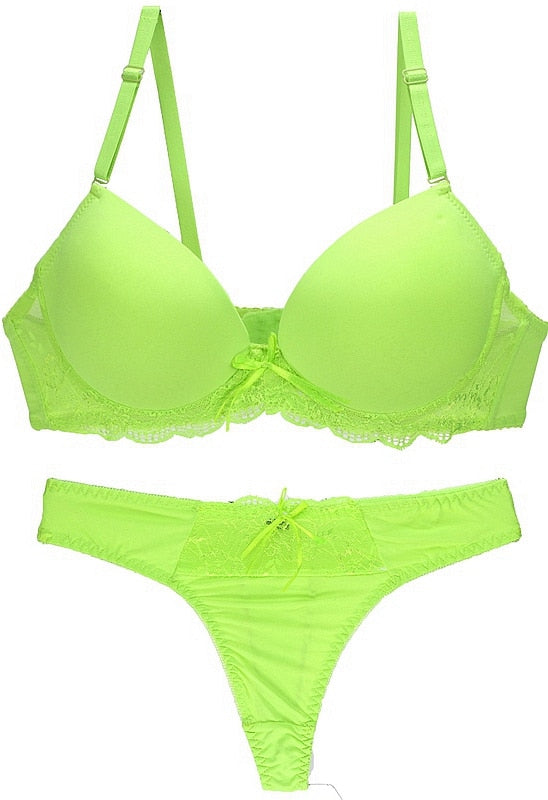 Women's Seamless Bra and Panties