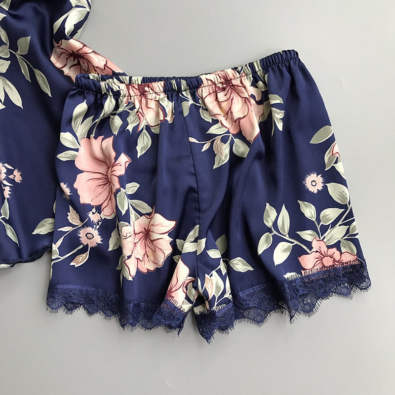 Women's Floral Printed Lace-Trim Pajama Set