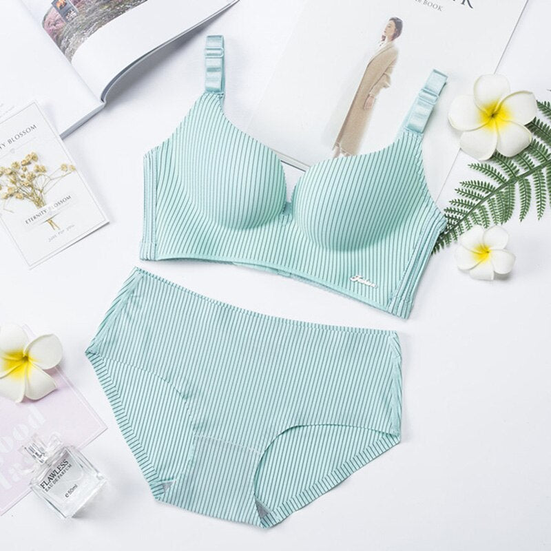 Romantic Striped Underwear Set