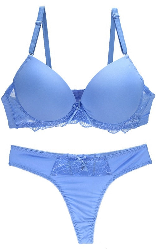 Women's Seamless Bra and Panties