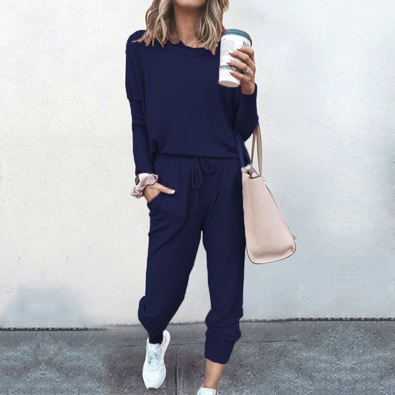 Cotton and Polyester O-Neck Pajamas Set