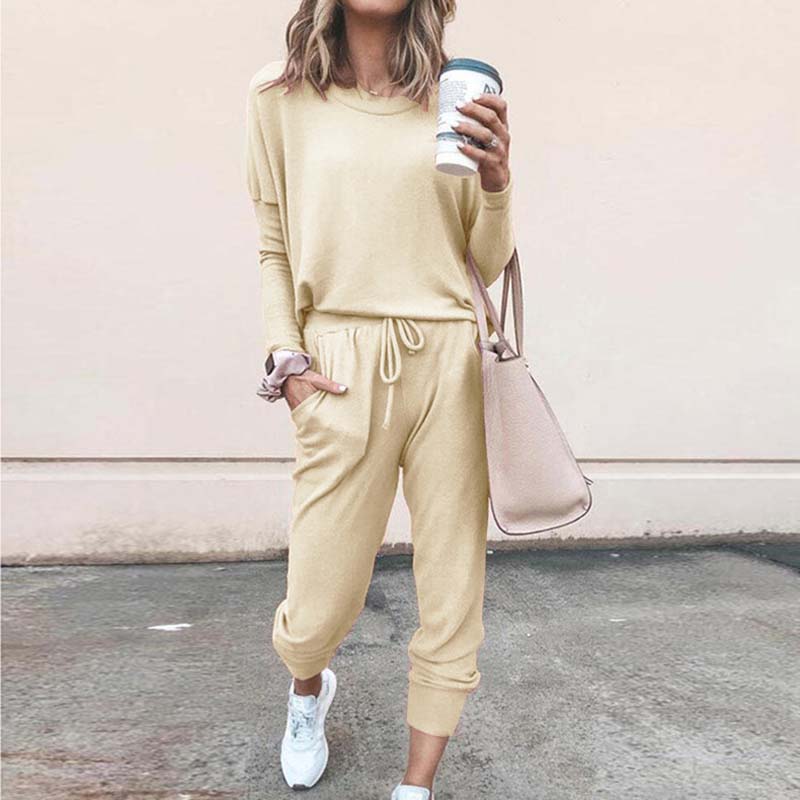 Cotton and Polyester O-Neck Pajamas Set